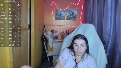 Snapshot of miss_tasy chatting on March 2025 08:24:02 AM Melanie January 15th is my birthday there will be an interesting show online show from March 2025 08:24:02 AM