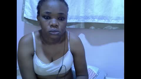 Snapshot of miss_velour chatting on April 2026 04:06:01 AM miss_velour online show from April 2026 04:06:01 AM
