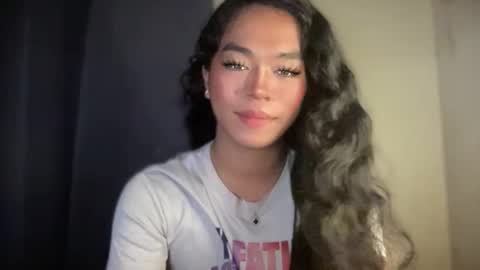 miss_veron_xoxo online show from February 2026 06:51:02 AM