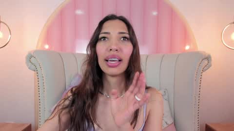 Snapshot of miss_veronicaa chatting on December 2024 11:44:02 AM Veronica summer 7AM to 1500 PM hour GMT-5 online show from December 2024 11:44:02 AM