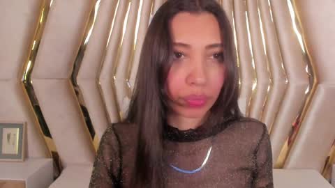 Snapshot of miss_veronicaa chatting on January 2025 02:30:01 PM Veronica summer 7AM to 1500 PM hour GMT-5 online show from January 2025 02:30:01 PM