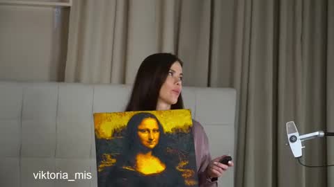 Miss Victoria online show from March 2025 08:21:02 PM