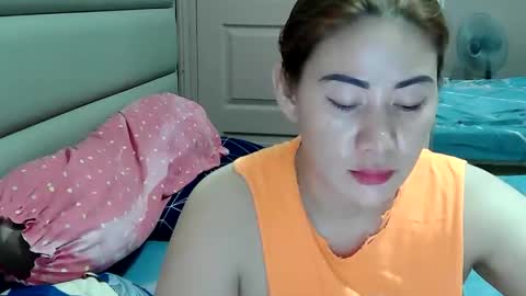 HOT MOMMY ZEPHYR online show from April 2026 06:55:01 PM