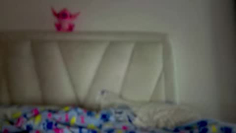 Ameliahs online show from March 2026 12:27:02 AM