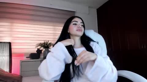 Ariadna Ruiz online show from March 2026 01:49:01 PM