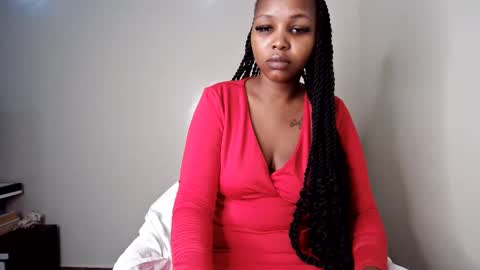 Snapshot of missbeautyke chatting on May 2026 04:07:02 AM callmebaby online show from May 2026 04:07:02 AM