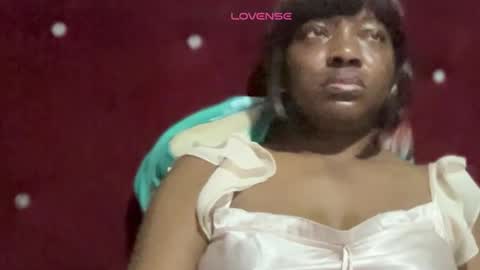 Missbelle online show from March 2026 10:42:02 AM