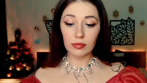 The divine Beverly online show from December 2024 11:22:01 AM