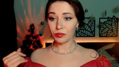 The divine Beverly online show from January 2025 03:17:02 PM