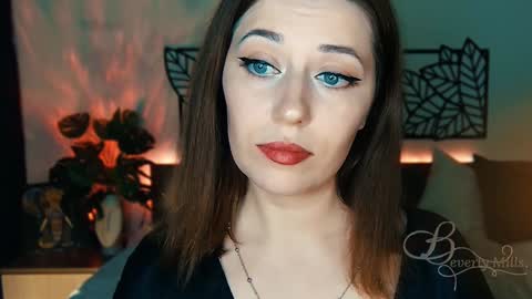 The divine Beverly online show from January 2025 07:38:01 PM