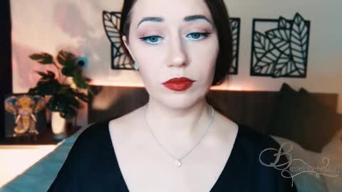 The divine Beverly online show from February 2025 10:50:01 AM