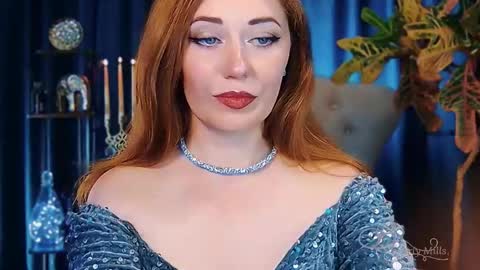 Snapshot of missbeverlymills chatting on May 2026 08:54:01 AM The divine Beverly online show from May 2026 08:54:01 AM