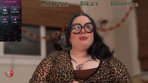 Miss Bika online show from February 2025 06:33:02 AM