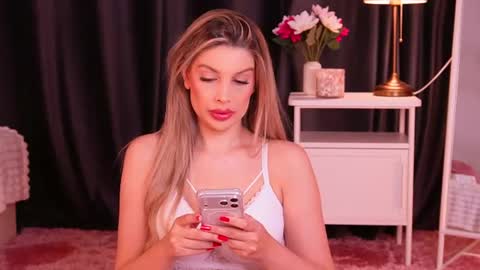Snapshot of missclairee chatting on August 2026 07:34:02 PM Claire online show from August 2026 07:34:02 PM