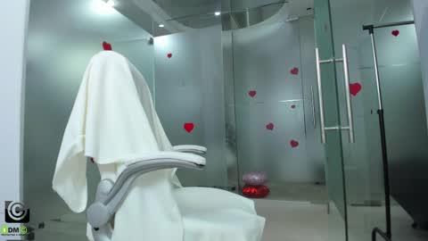 Miss Domina online show from April 2026 02:56:01 AM