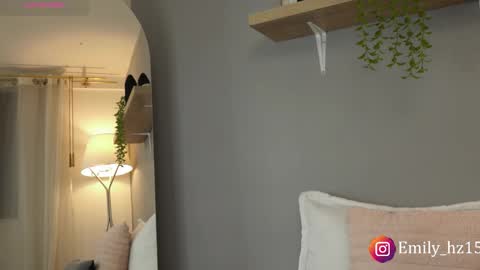 Yuliana online show from November 2025 09:23:01 AM