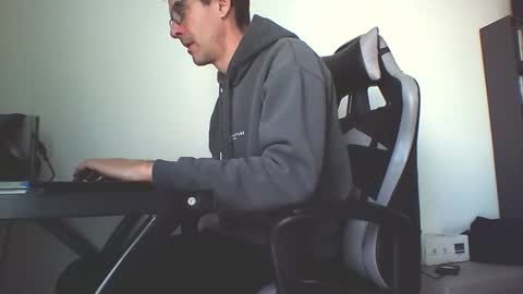 SperminatoR online show from October 2025 08:16:02 AM