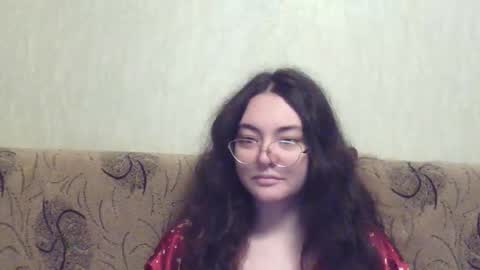 missis mona online show from December 2025 07:47:01 AM