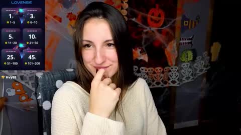 Snapshot of missis_sofiia chatting on October 2025 12:41:02 PM Sofia online show from October 2025 12:41:02 PM