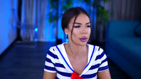 Snapshot of misskiarra chatting on March 2025 04:36:02 AM misskiarra online show from March 2025 04:36:02 AM