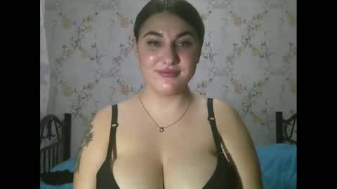 Lisa online show from March 2025 08:59:01 PM