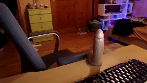 Snapshot of misskittyfox chatting on December 2024 06:27:02 PM MissKittyFox online show from December 2024 06:27:02 PM