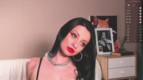 Snapshot of misslecter chatting on December 2024 10:13:01 PM Goddess Margot online show from December 2024 10:13:01 PM