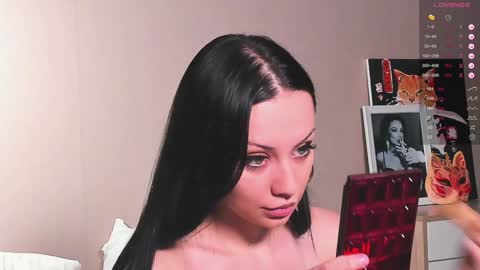 Snapshot of misslecter chatting on December 2024 09:54:02 PM Goddess Margot online show from December 2024 09:54:02 PM