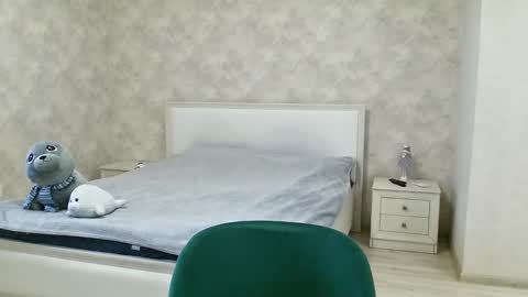 Snapshot of missmariat chatting on February 2025 01:11:02 PM OneGoddess online show from February 2025 01:11:02 PM