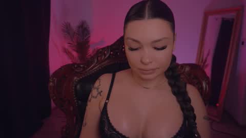 LUXXANDRA online show from February 2025 06:15:02 AM