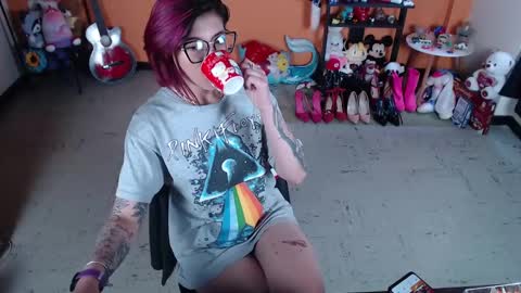 Miss Mia online show from January 2025 01:38:02 PM