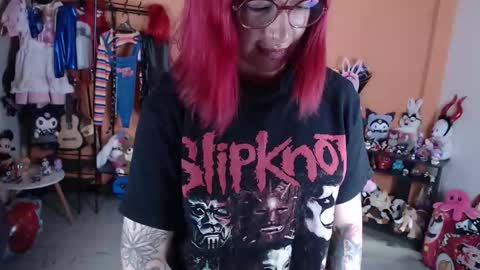 Miss Mia online show from March 2026 04:33:02 PM