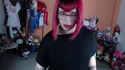 Snapshot of missmia2 chatting on April 2026 07:07:02 PM Miss Mia online show from April 2026 07:07:02 PM