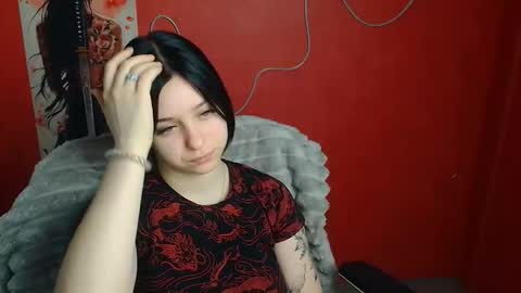 Mia online show from March 2026 12:44:02 PM