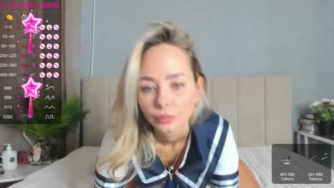 missmiatv online show from February 2025 04:06:01 AM