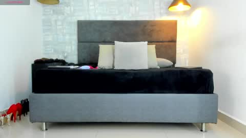 Missnatash online show from April 2026 01:05:01 PM