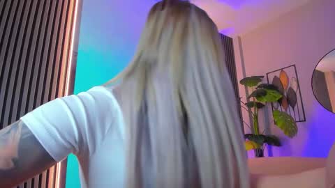 Miss Obsidian online show from March 2026 09:23:01 PM