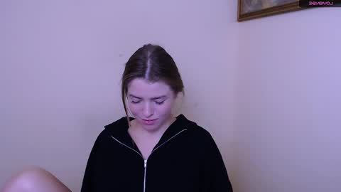 Snapshot of missoliviaa_ chatting on January 2025 10:39:01 AM Olivia online show from January 2025 10:39:01 AM