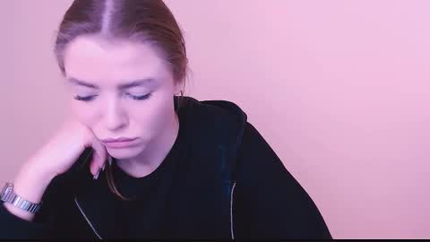 Snapshot of missoliviaa_ chatting on February 2025 11:25:02 AM Olivia online show from February 2025 11:25:02 AM