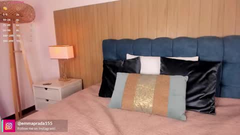 Emma Prada online show from February 2026 11:50:01 AM