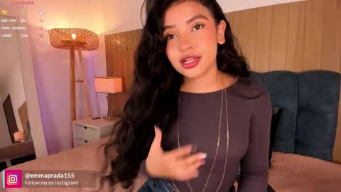 Emma Prada online show from March 2026 12:11:01 PM