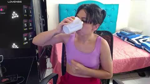 Snapshot of misspurple4 chatting on February 2025 11:26:02 PM kassandra online show from February 2025 11:26:02 PM