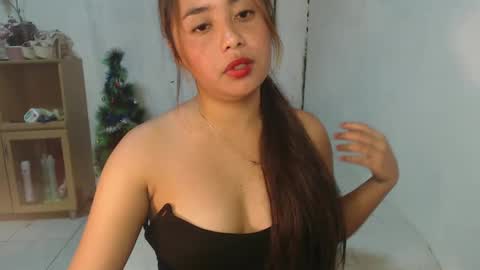 Snapshot of missrheameasexy chatting on January 2025 02:02:02 PM missRHEA online show from January 2025 02:02:02 PM