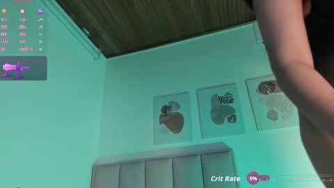 Luna online show from December 2025 12:29:01 AM