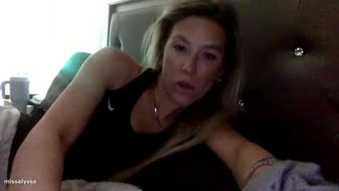 Alyssa online show from May 2026 03:37:02 AM