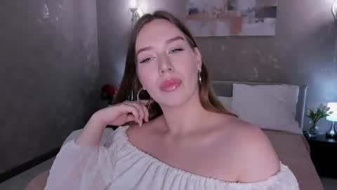 Snapshot of misss_arabella chatting on May 2026 12:23:02 PM Arabella online show from May 2026 12:23:02 PM