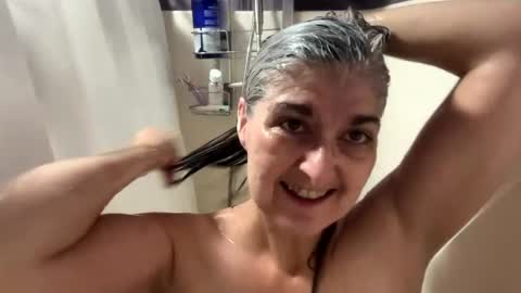 Miss Spooky Silverstacker online show from October 2025 11:10:02 AM