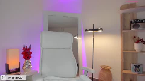 Fernanda Davila online show from March 2025 11:26:01 PM