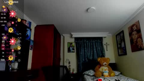 Snapshot of missvalery1 chatting on March 2026 10:35:01 PM missvalery1 online show from March 2026 10:35:01 PM