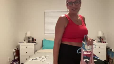 Miss Veronica Jaymes online show from May 2026 12:41:02 AM